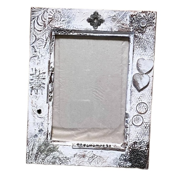 NEW Hand Decorated & Painted 5 x 7” Wooden Frame. One Of A Kind. - Picture 2 of 12